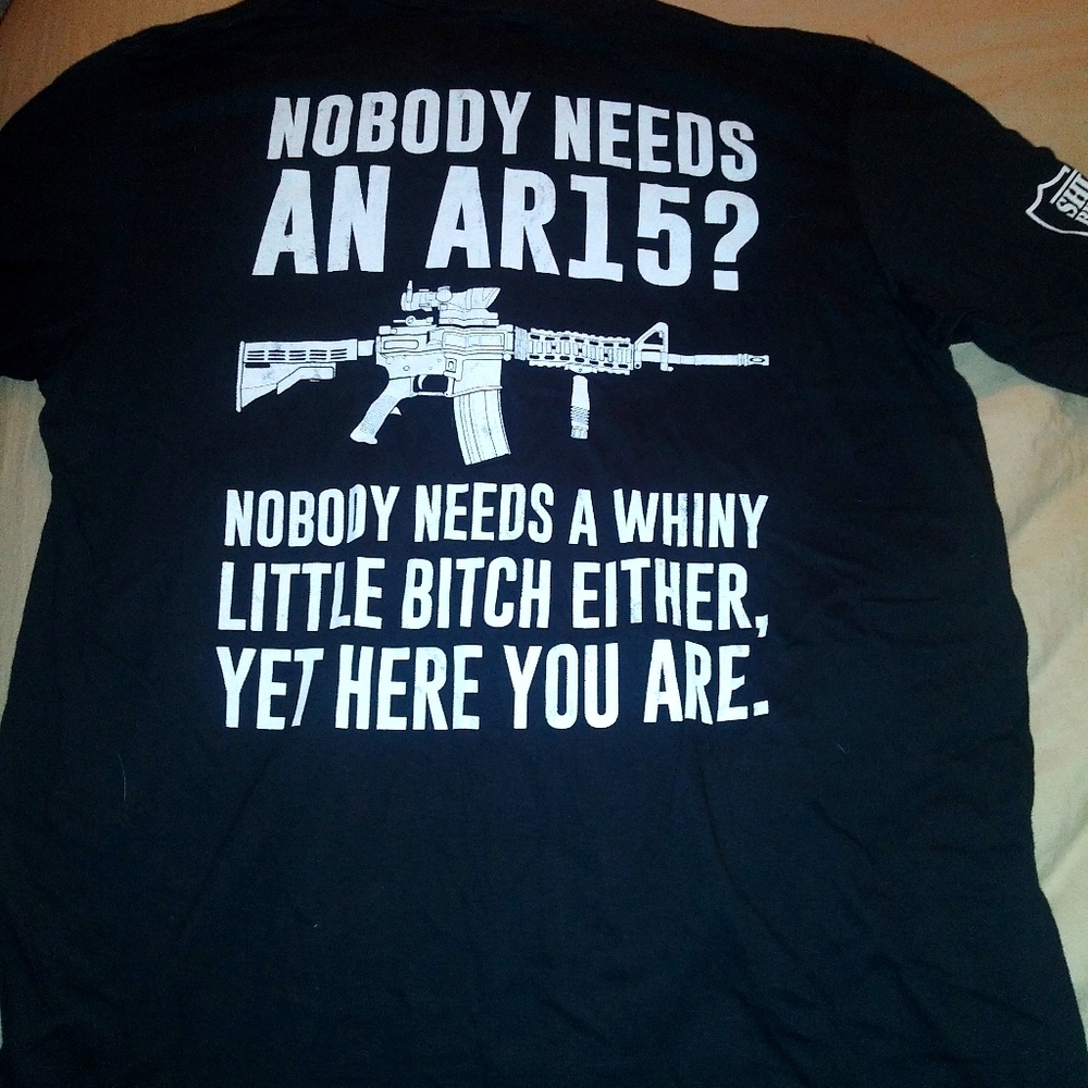 Shield republic ar15  t shirt large